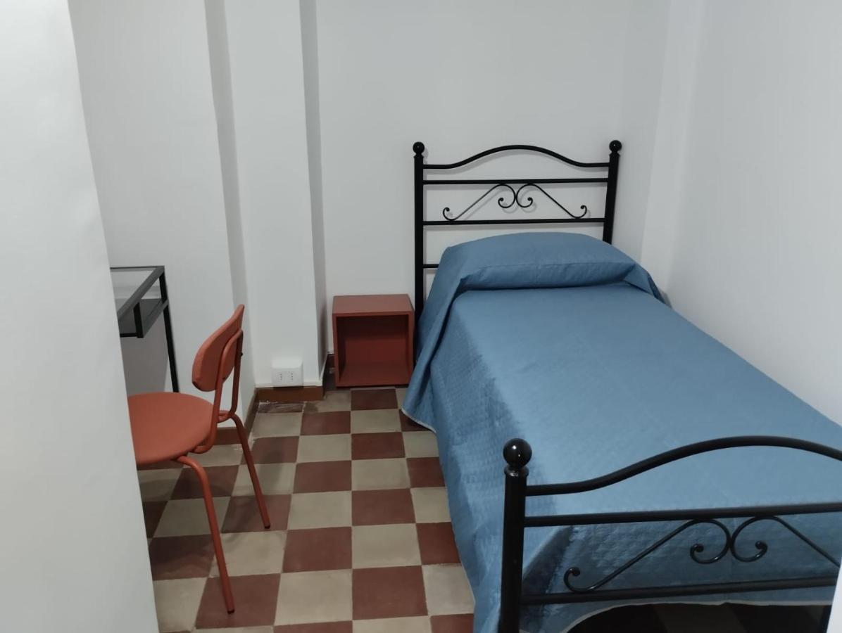 Manzoni 81 Apartment Катания Экстерьер фото