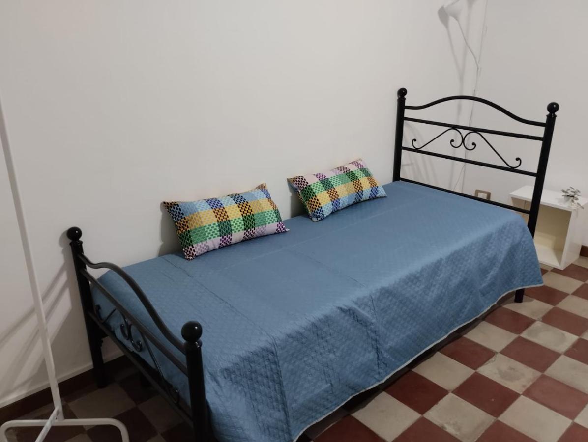 Manzoni 81 Apartment Катания Экстерьер фото