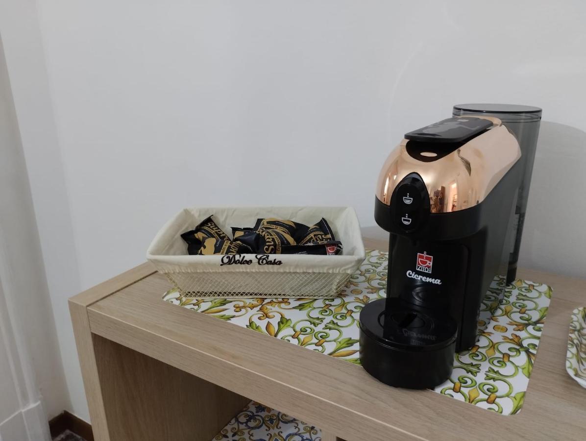 Manzoni 81 Apartment Катания Экстерьер фото